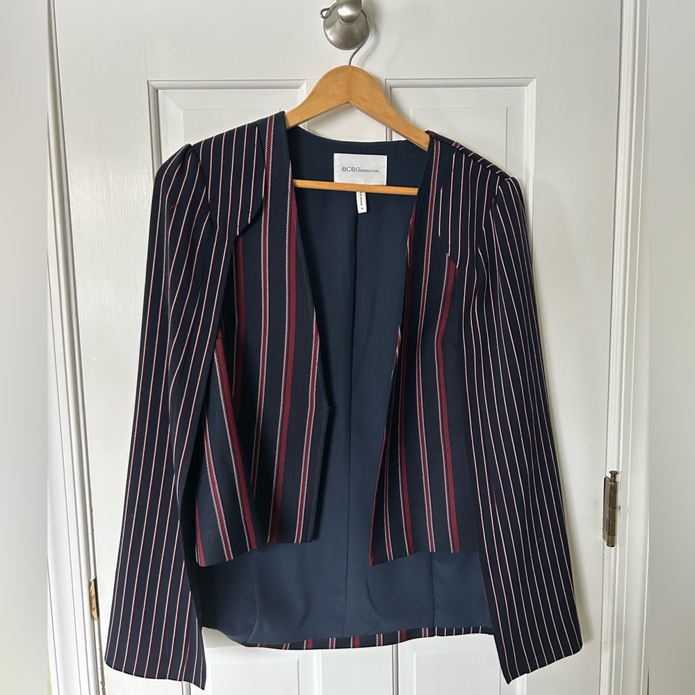 BCBG Navy & Crimson Blazer Cape - Women’s Blazer Size Medium